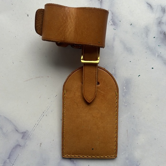 Authentic Louis Vuitton Vachetta Leather Luggage Tag with Buckle Strap - Picture 4 of 9